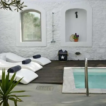 Stunning 4bed With Pool In Spilia Калафатис